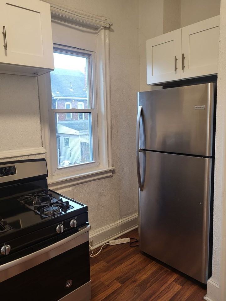 356 Ophelia St - Photo 4 of 20