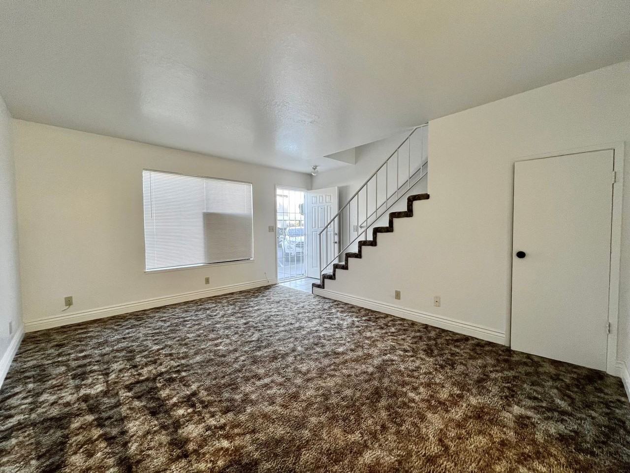 805 South St #9 - Photo 5 of 14
