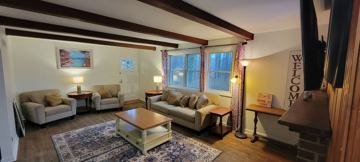 featured image of 9 White Clay Dr