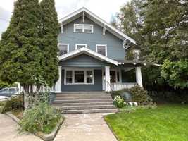 featured image of 330 W 1st St #3