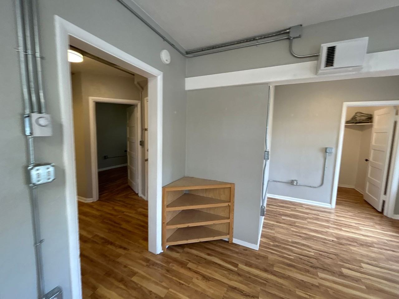 330 W 1st St #3 - Photo 3 of 15