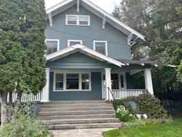 featured image of 330 W 1st St #5