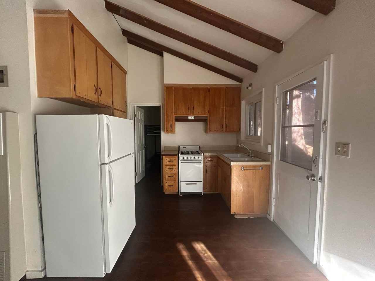 23796 Skyland Dr - Photo 5 of 12