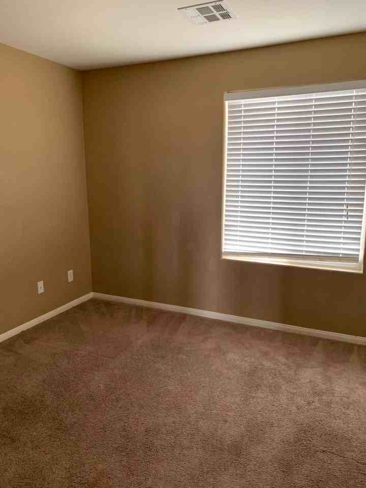 4929 Sevier Desert St - Photo 3 of 15
