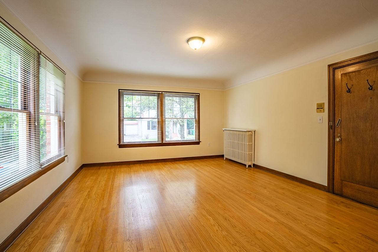 Briar Crest Apartments - Photo 2 of 16