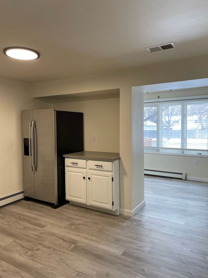 2500 W Mulberry St #A - Photo 6 of 28