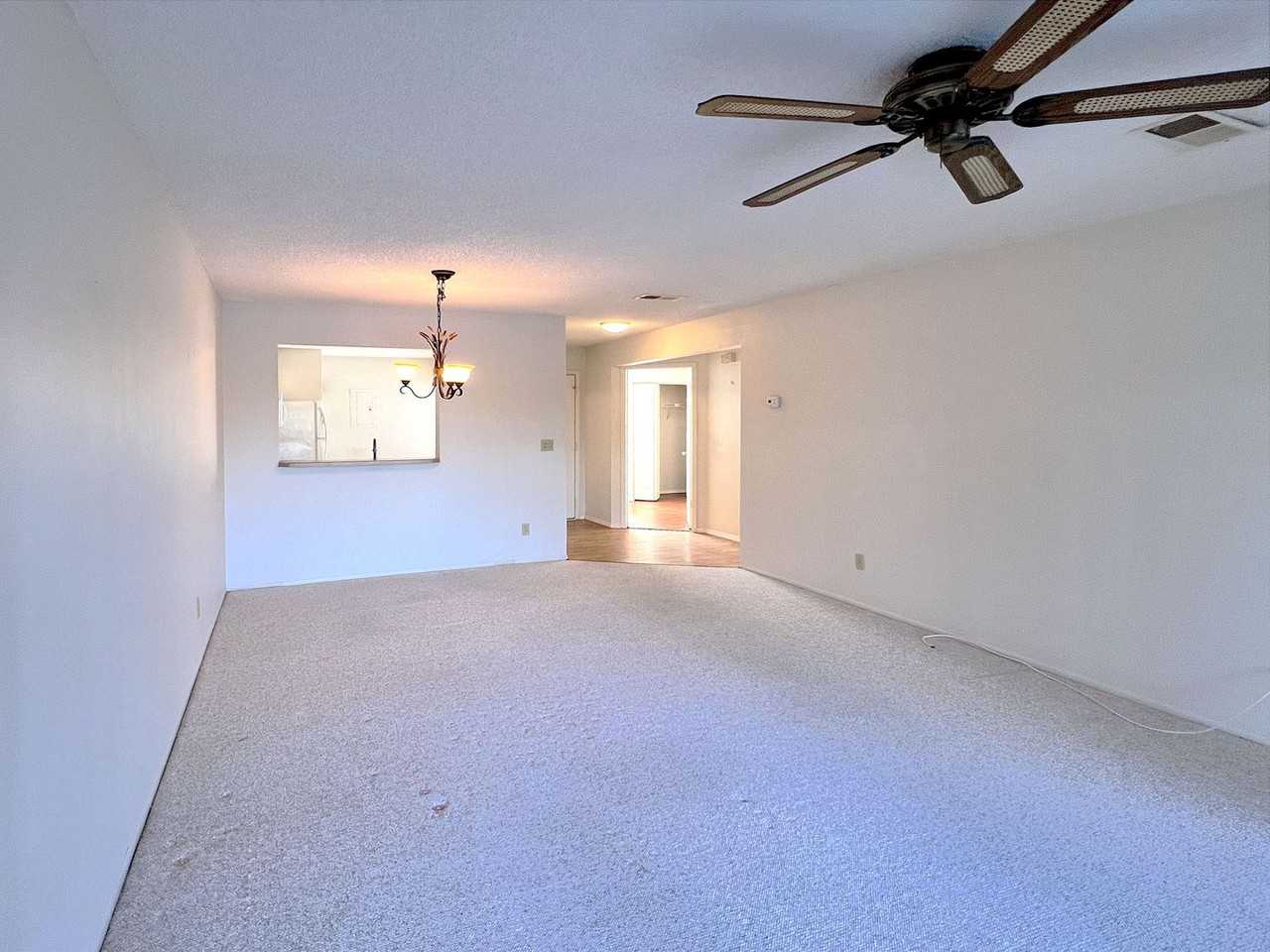 1702 Garden Lake Dr - Photo 6 of 19