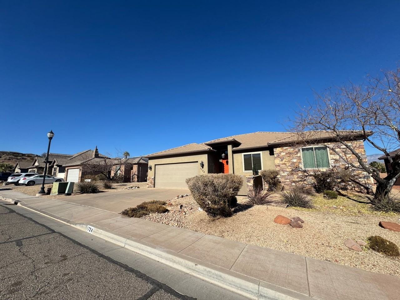 1724 W 680 S - Photo 2 of 28