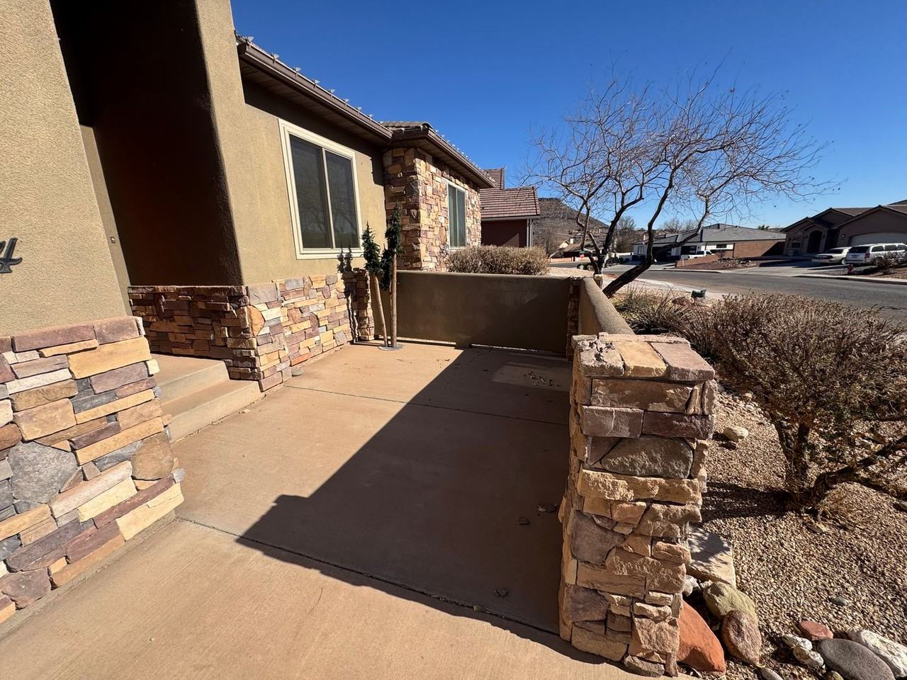 1724 W 680 S - Photo 4 of 28