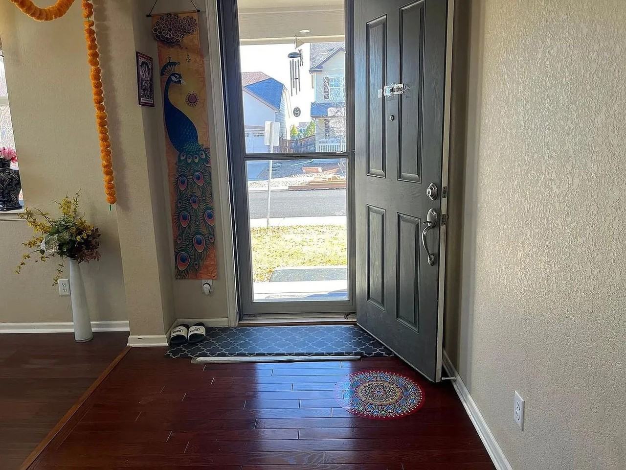 1627 Hideaway Ct - Photo 2 of 27