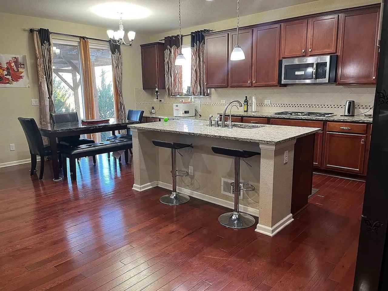 1627 Hideaway Ct - Photo 3 of 27