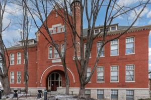 featured image of 133 W Locust St ##120