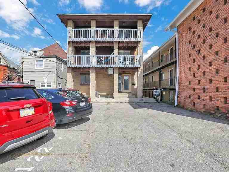 93 W 9th Ave - Photo 5 of 24