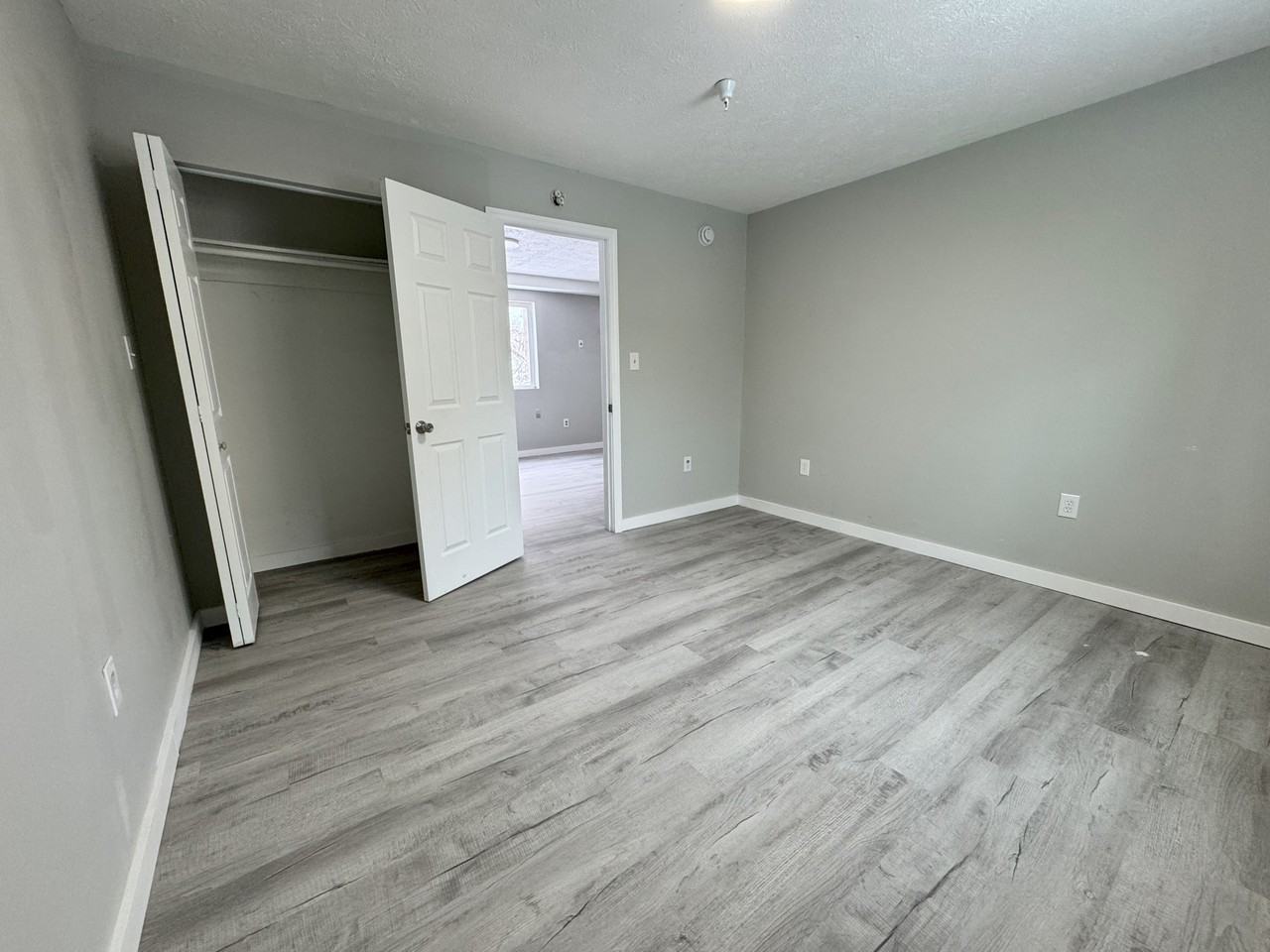 65 Beech St #1 - Photo 3 of 9