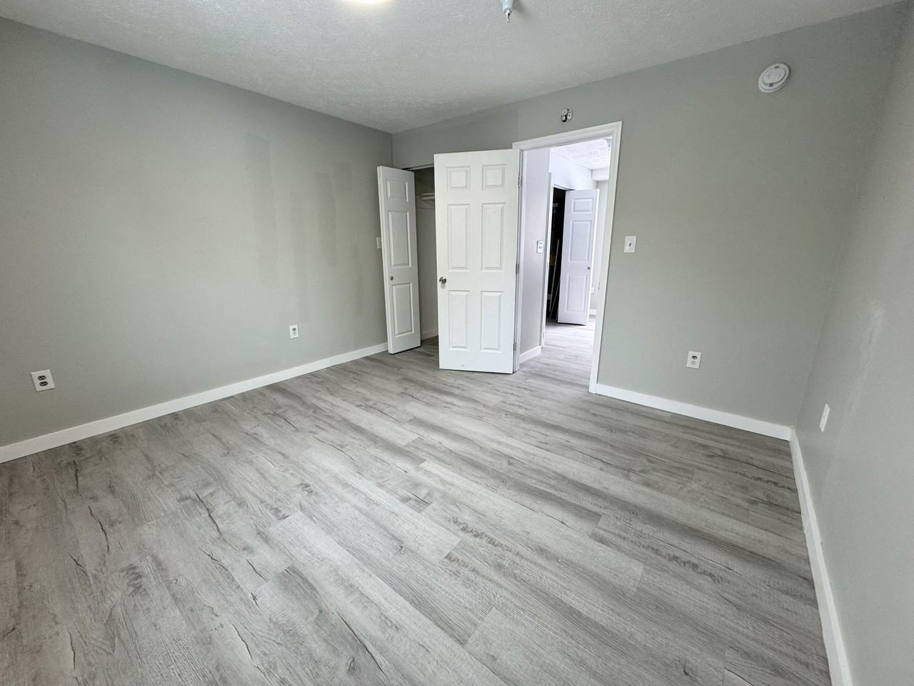 65 Beech St #1 - Photo 4 of 9