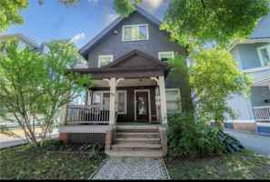 featured image of 32 Cornell St #B