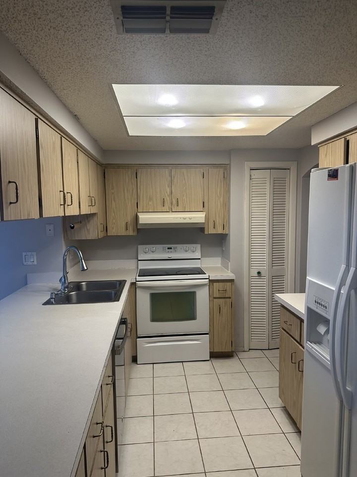 3475 Hartley Rd - Photo 6 of 9