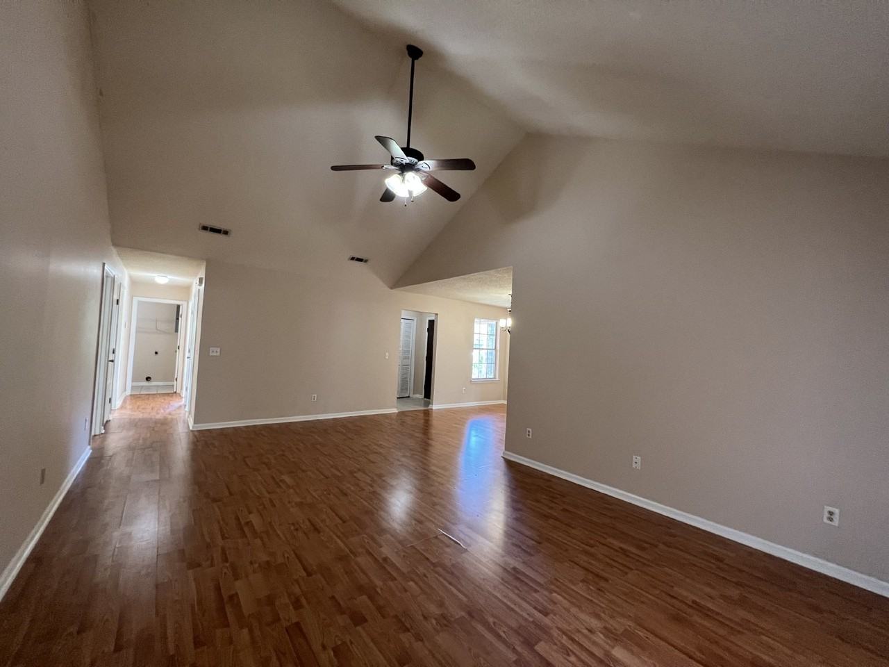 829 Lost Grove Ln - Photo 6 of 21