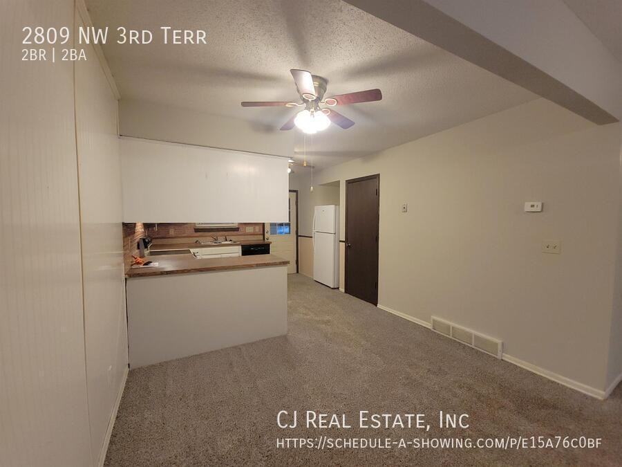 2809 Nw 3rd Ter - Photo 3 of 8