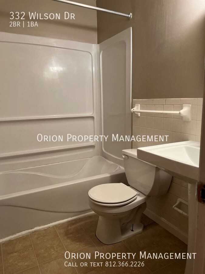 332 Wilson Dr - Photo 3 of 6