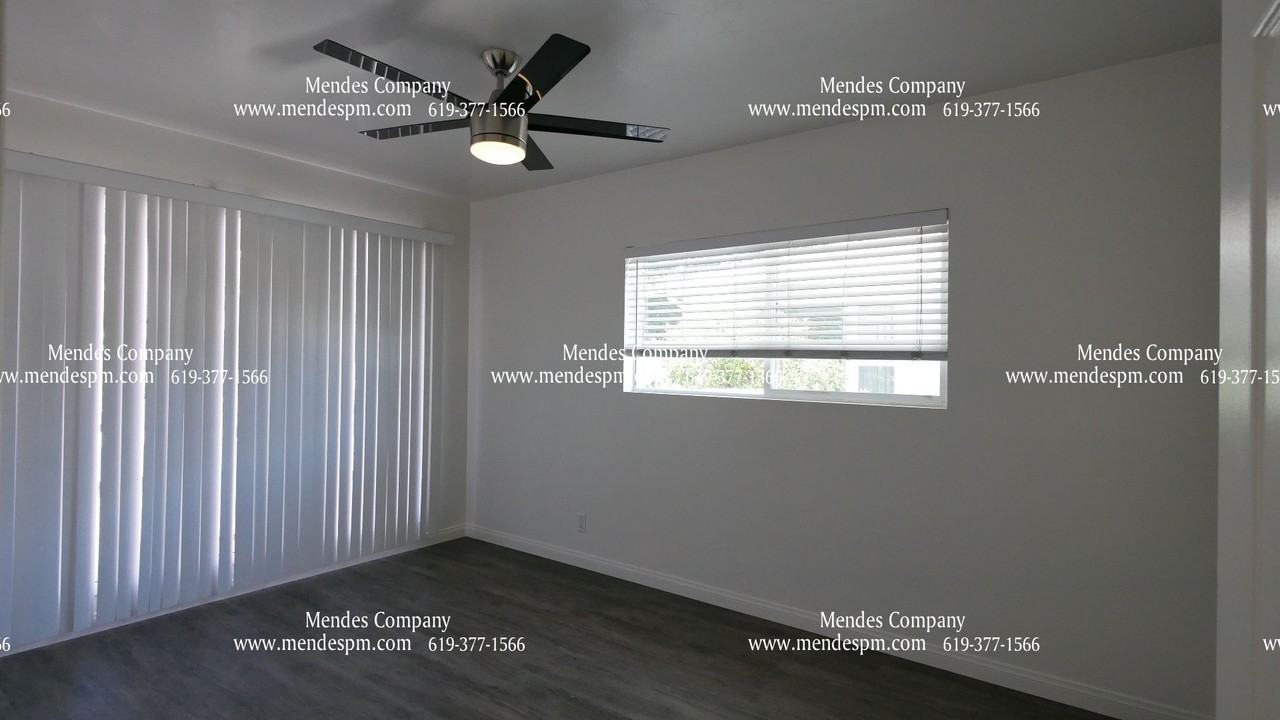 5545 Mary Lane Dr - Photo 7 of 25