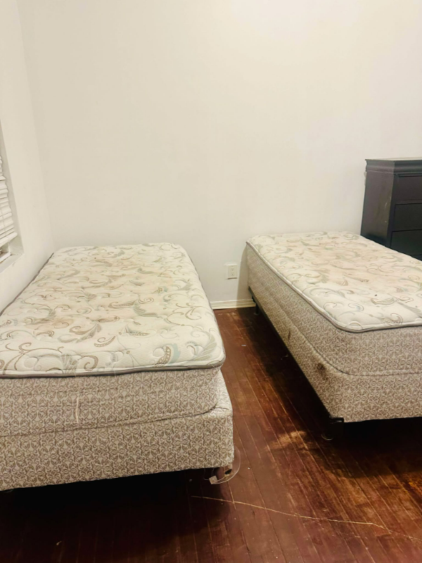 1640 West 57th Street #2 - Photo 7 of 9