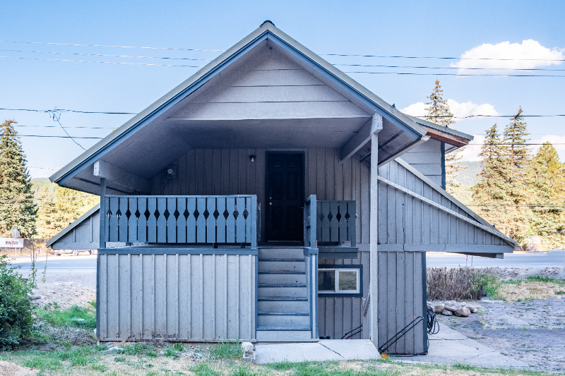 33976 Hwy #33976 - Photo 2 of 12