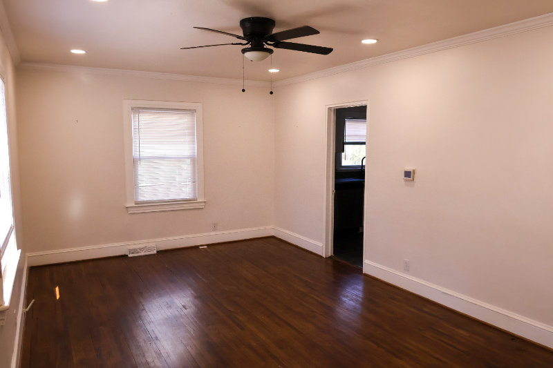 2015 Cartier Way - Photo 3 of 32