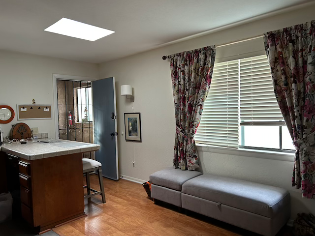 247 Juniper Ave - Photo 4 of 12