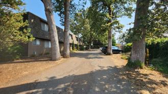 renwr01 - Photo 1 of 1