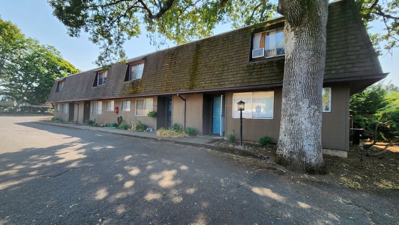 renwr01 - Photo 4 of 5