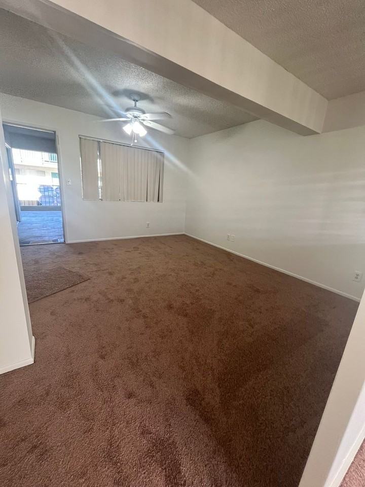 4141 - Photo 3 of 16