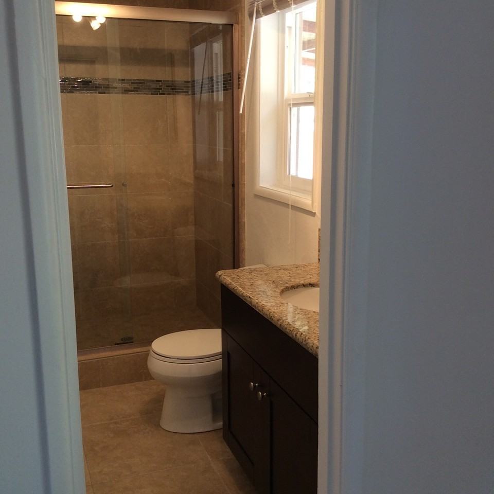3719 Donald Ave - Photo 3 of 5