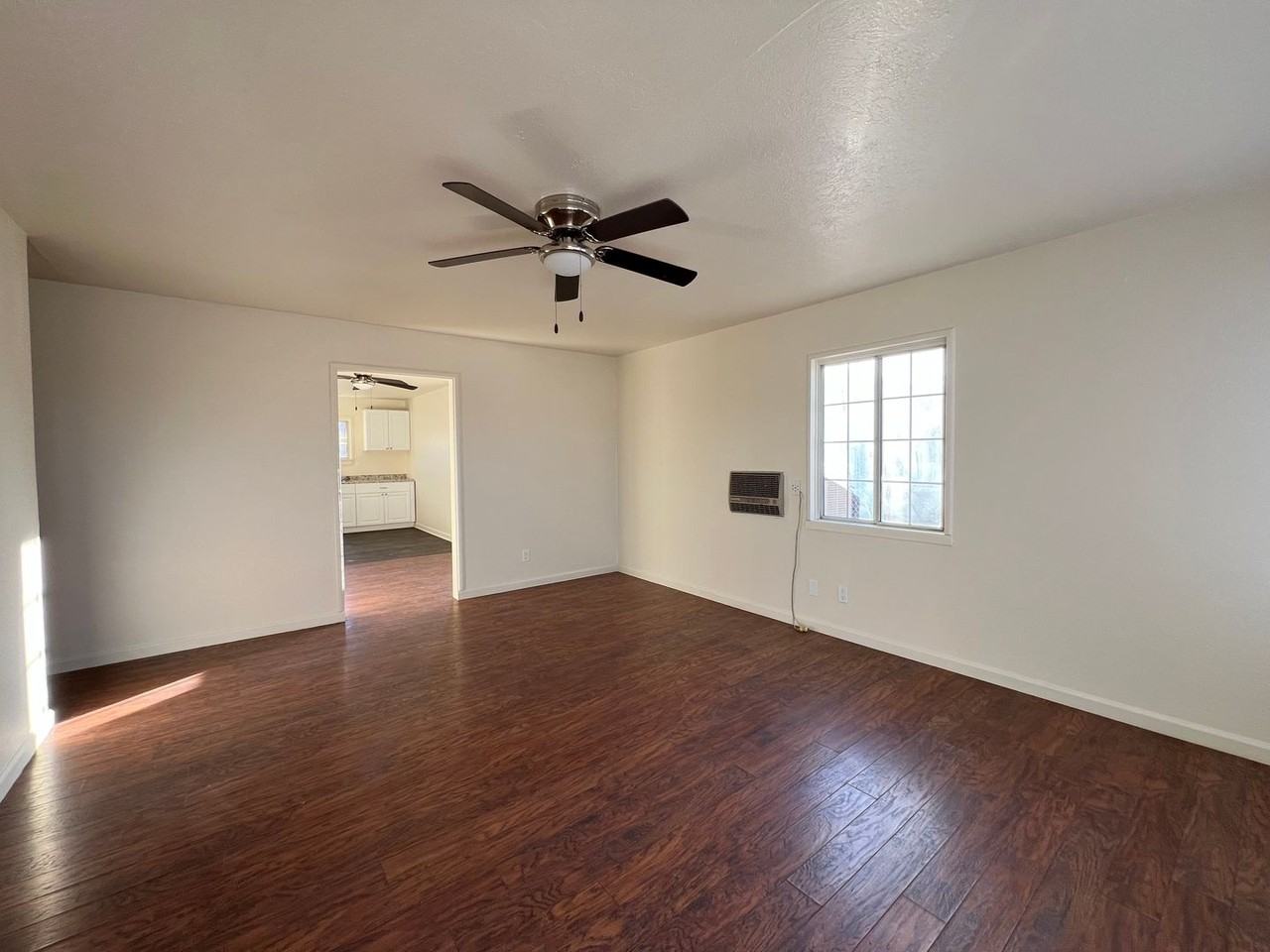 1400 Nancy St - Photo 3 of 27