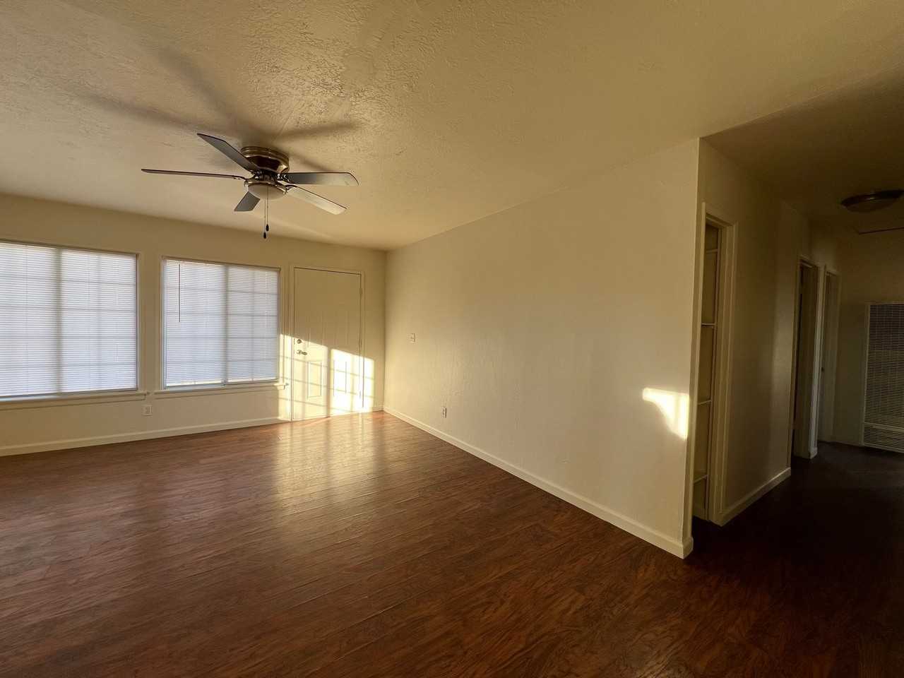 1400 Nancy St - Photo 6 of 27
