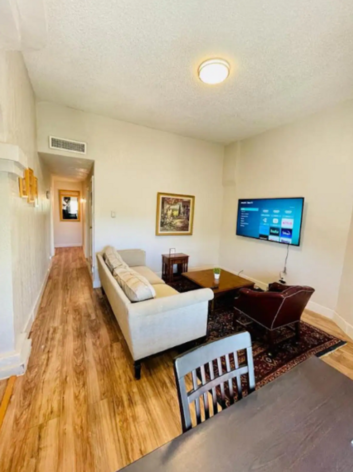 2331 San Diego Ave - Photo 2 of 11