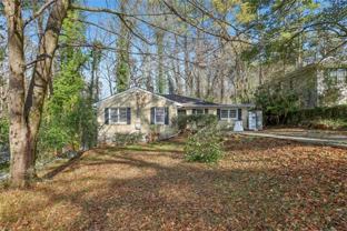 1840 Camellia Dr - Photo 1 of 1