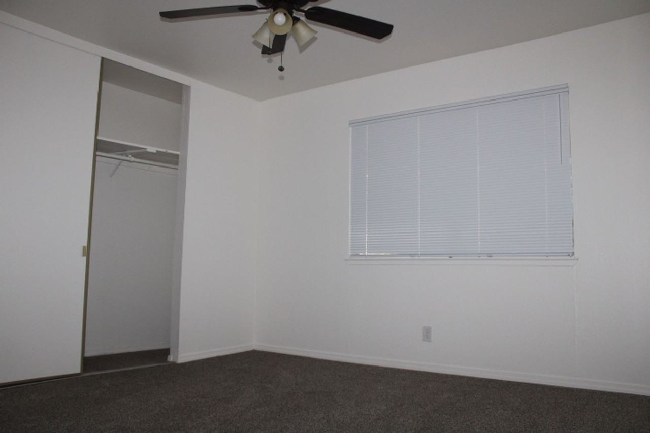 191 Pinole Ave - Photo 5 of 18