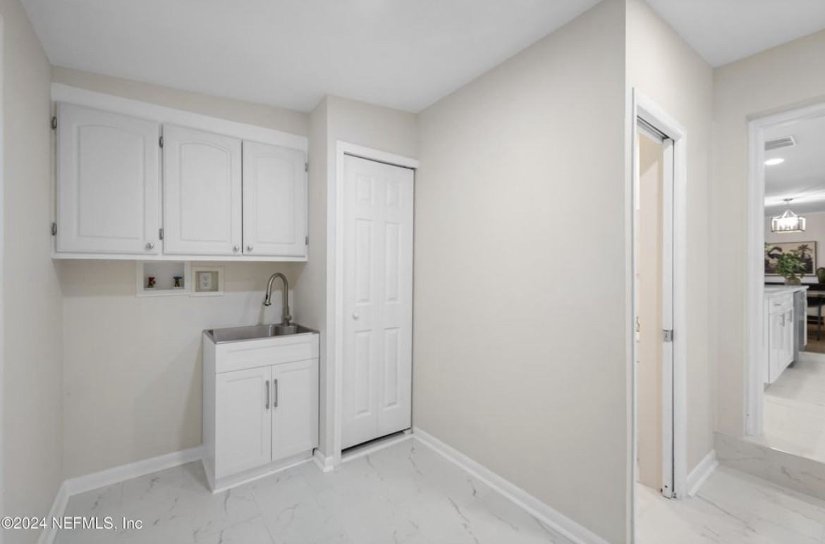 947 Brookmont Ave E #NA - Photo 2 of 20