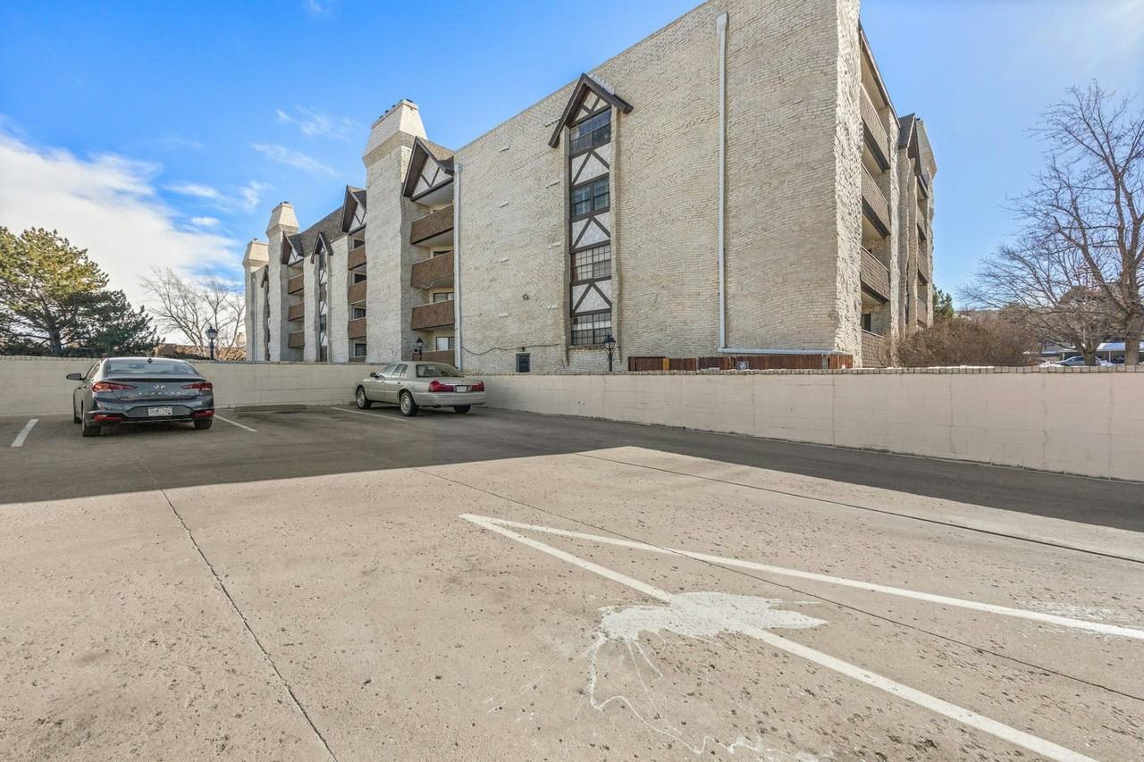 7255 East Quincy Avenue - Photo 6 of 14