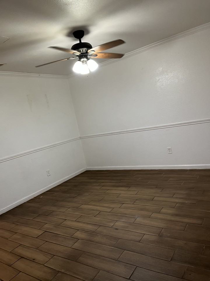 6906 Wentworth Dr #A - Photo 5 of 7