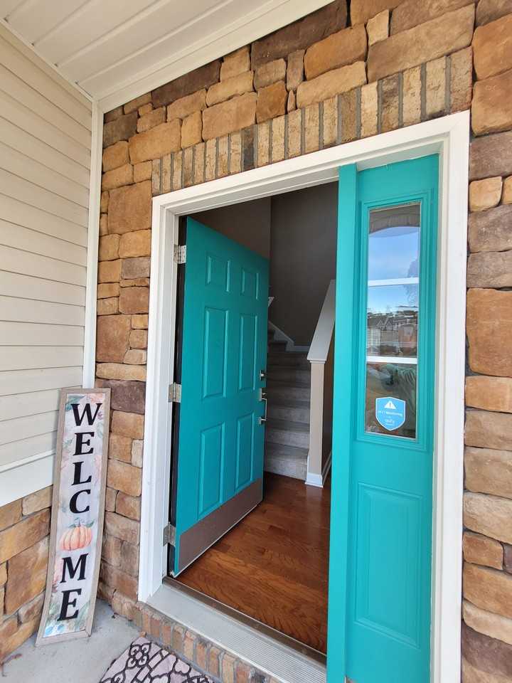 1039 Waterside Landing Way #NA - Photo 2 of 20