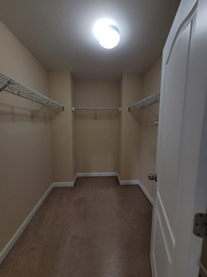 1039 Waterside Landing Way #NA - Photo 7 of 20