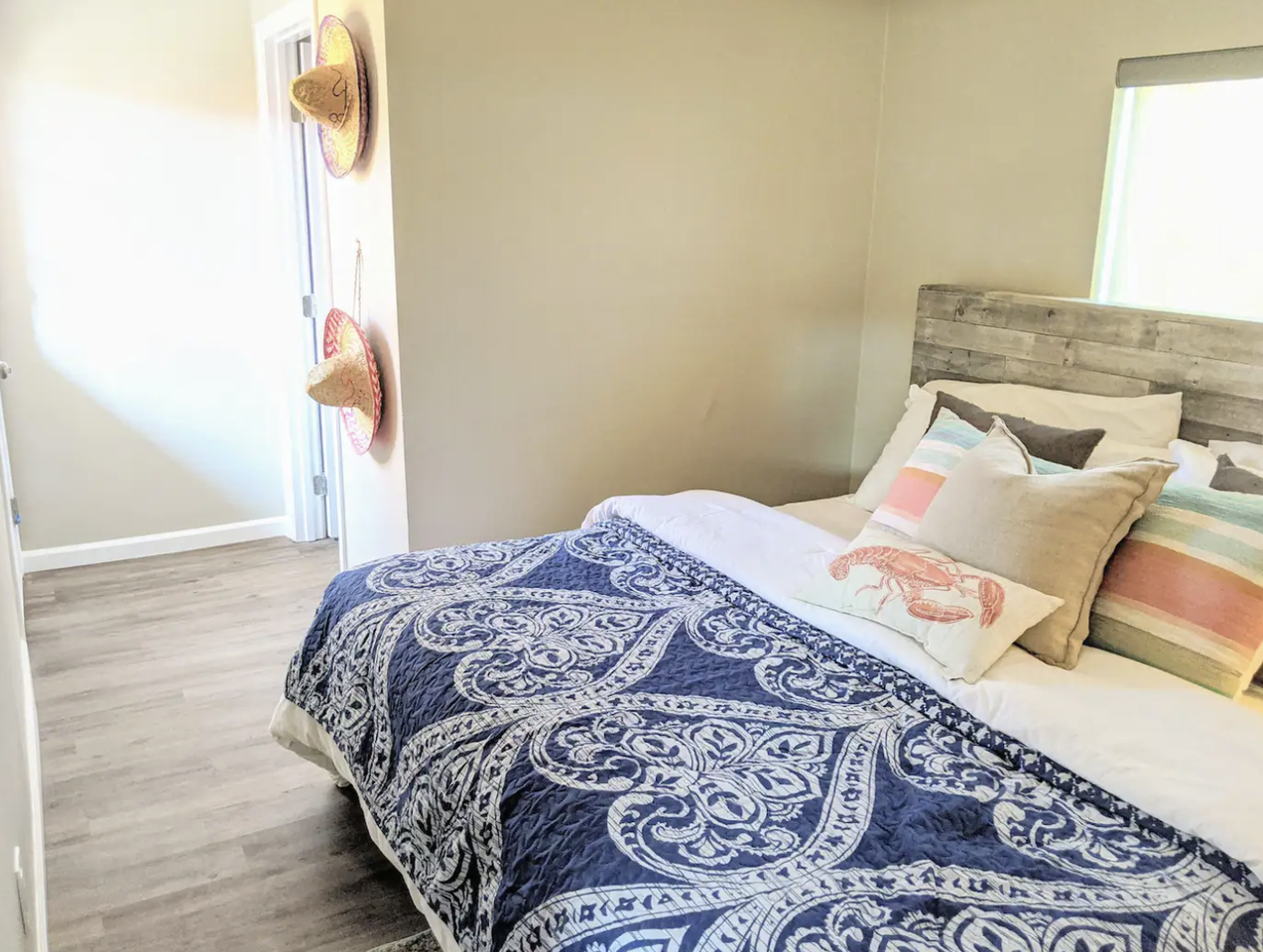 2076 Newton Ave #B - Photo 3 of 18