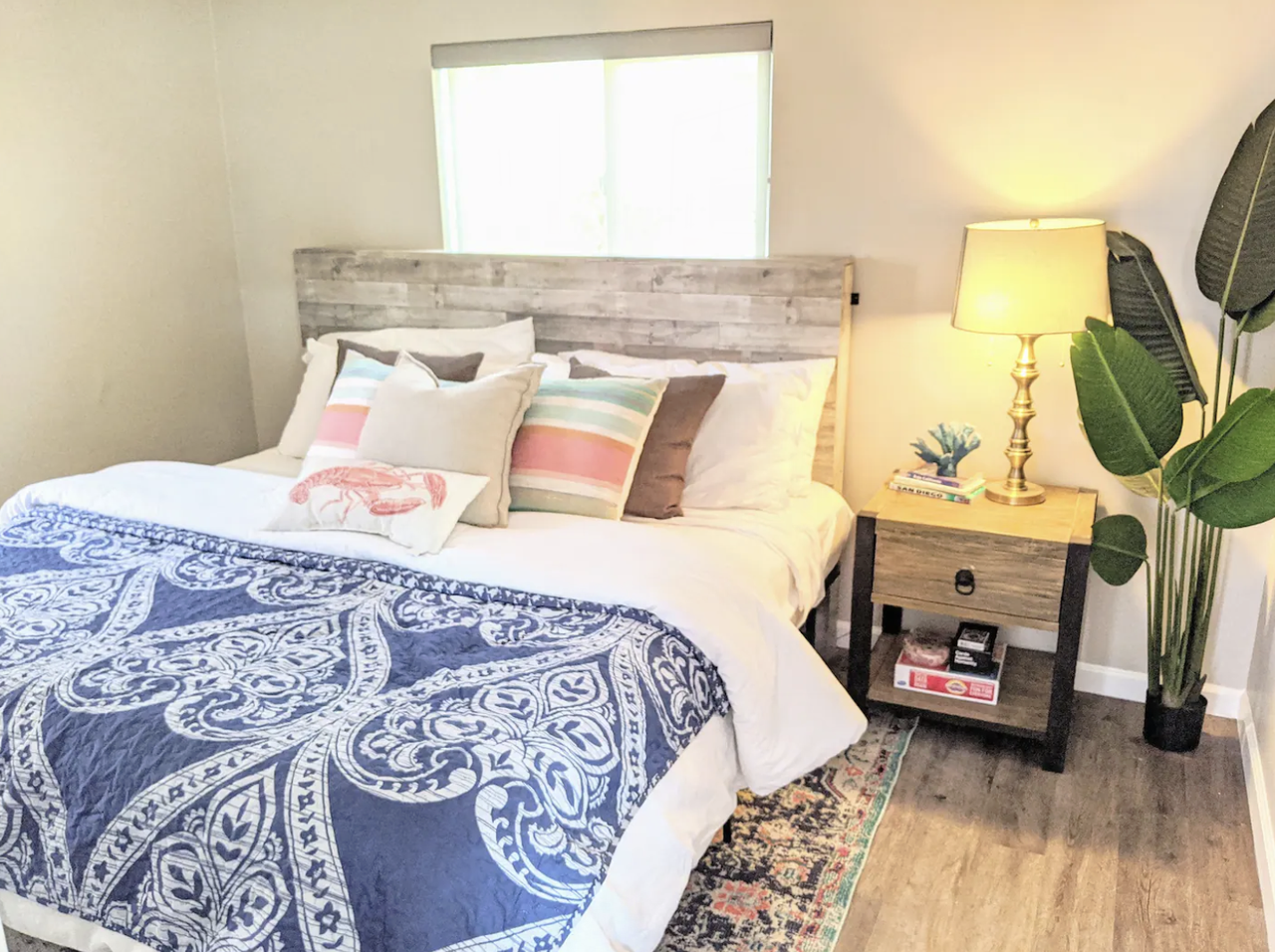 2076 Newton Ave #B - Photo 4 of 18