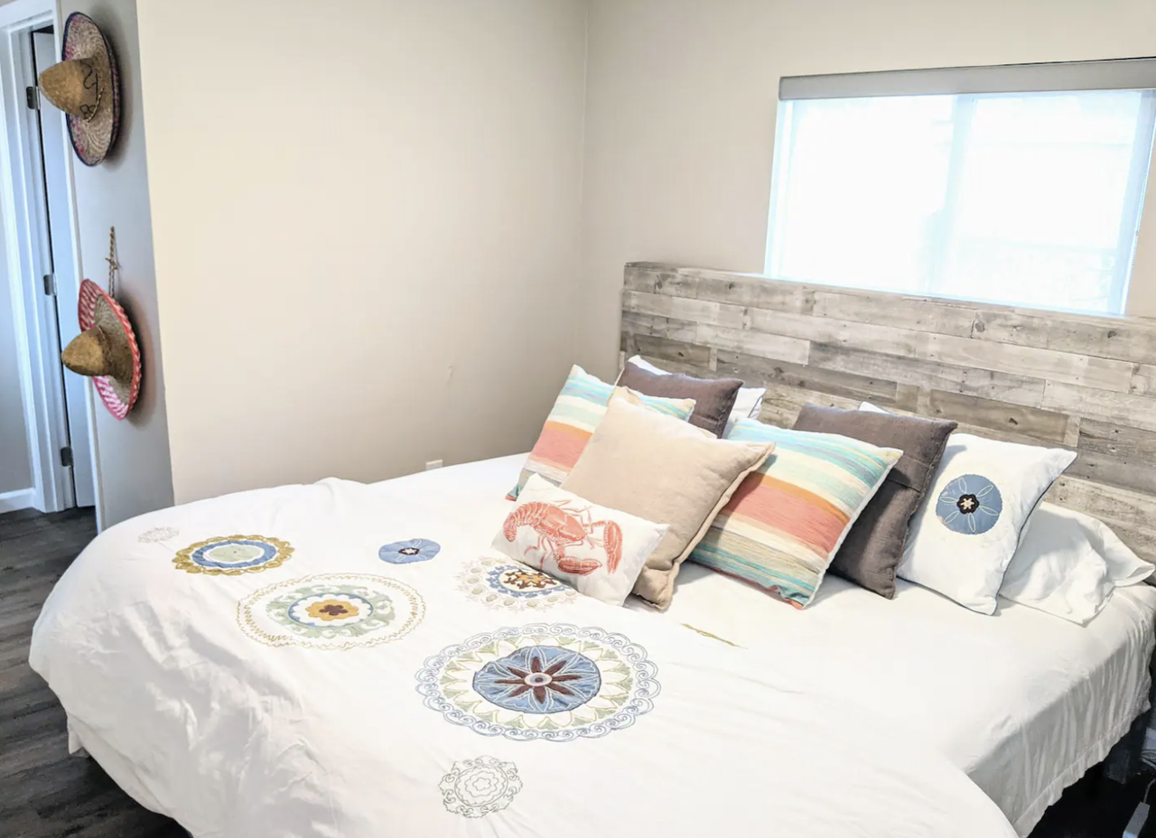 2076 Newton Ave #B - Photo 6 of 18