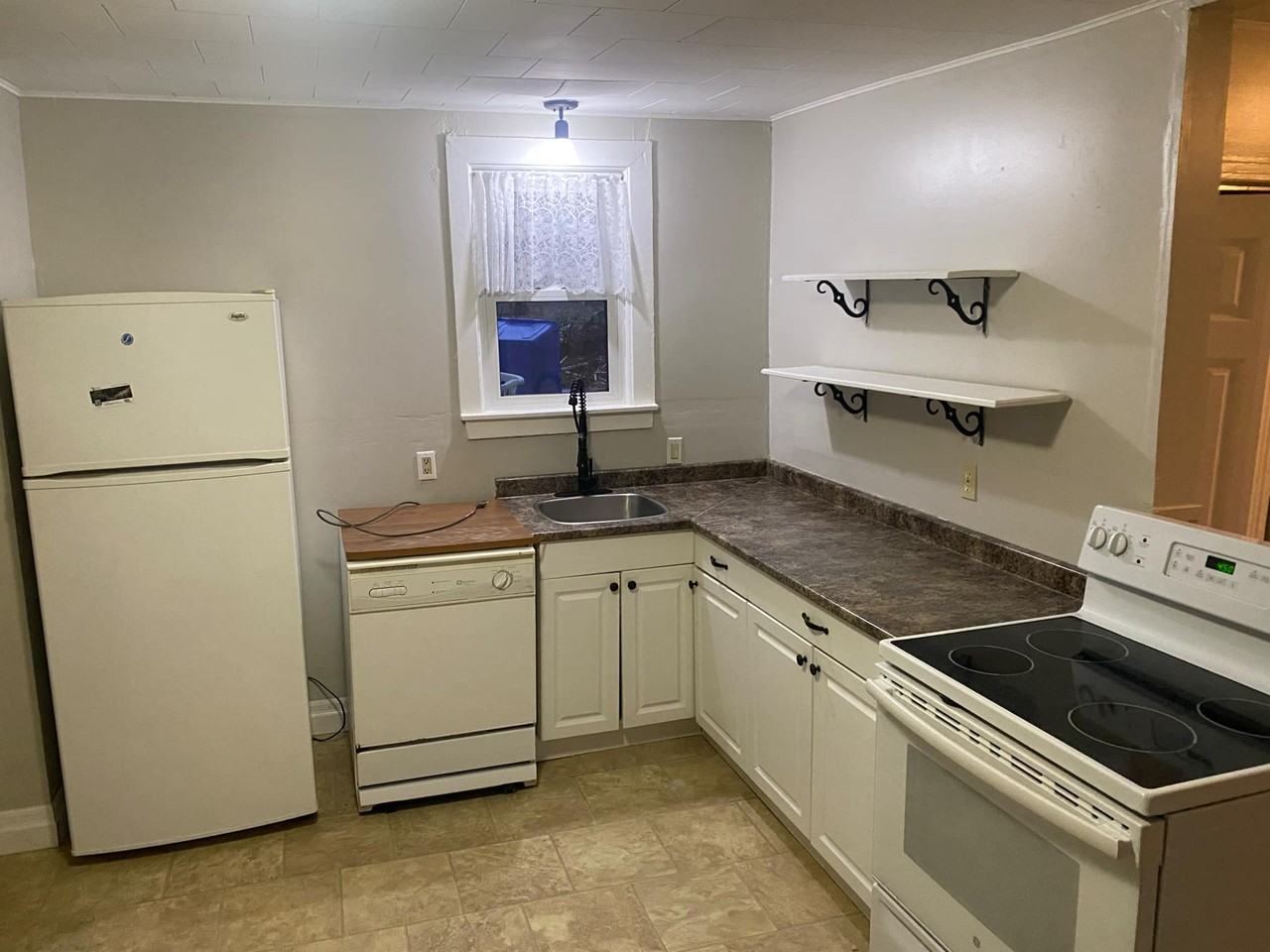 66 Pokiok Rd #1LOWER - Photo 4 of 14