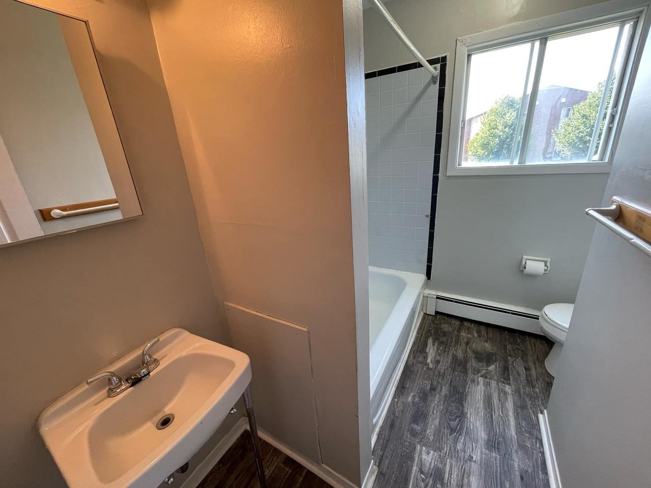 19 Reading Cres #5 - Photo 4 of 6