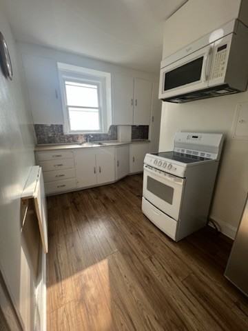 642 Bolivar St Uppr West - Photo 2 of 16