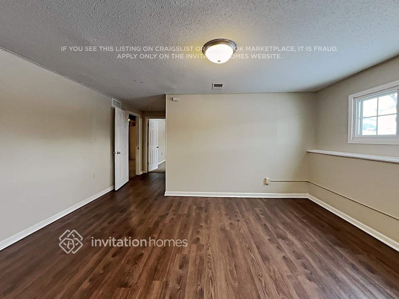 401 42nd Ave Ne - Photo 7 of 21